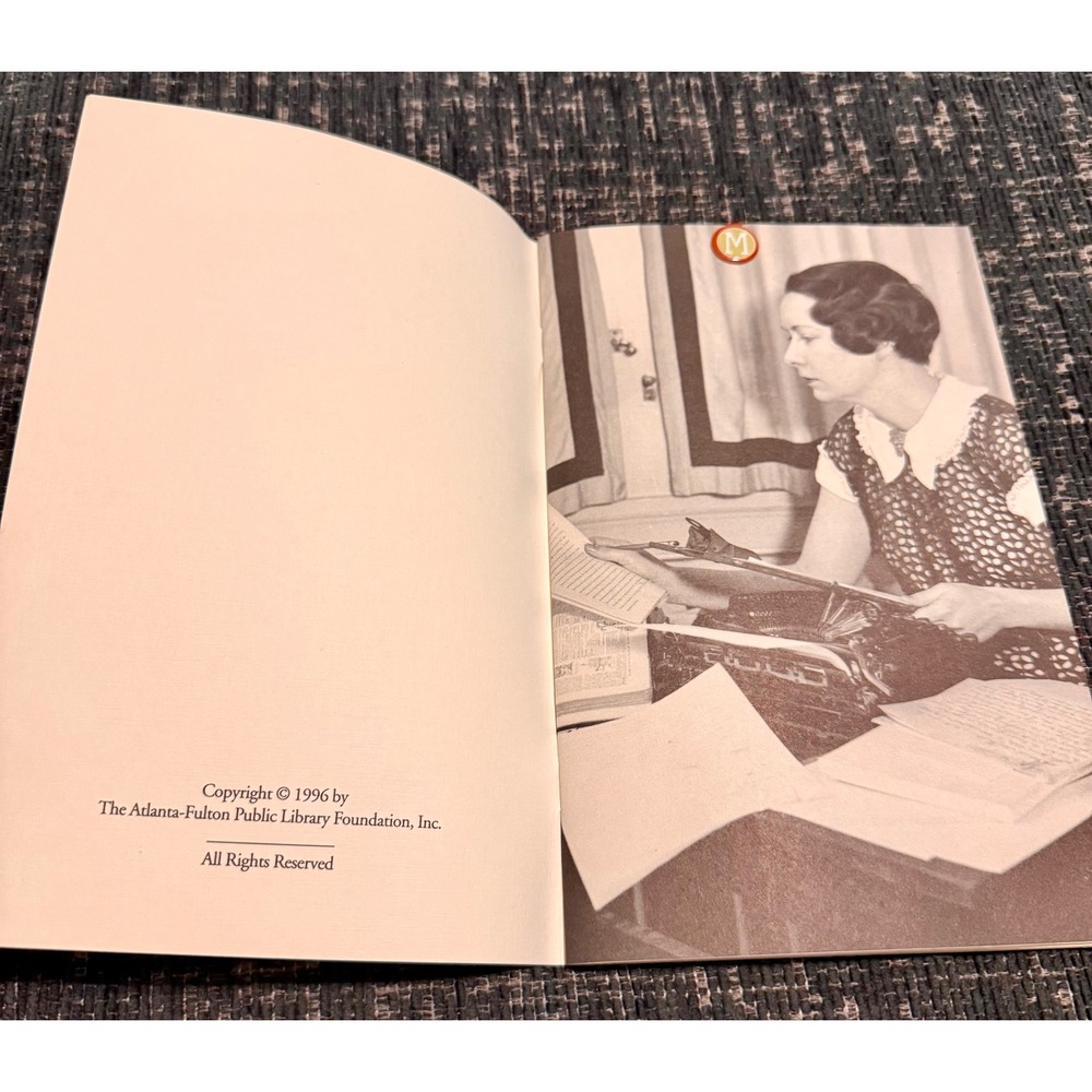 Margaret Mitchell Gone With The Wind Booklet Excellent 1996 Atlanta History - Picture 3 of 4